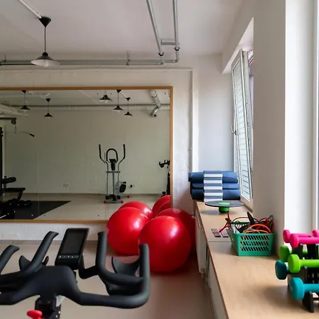 Youthments - Student Hotel apartamentowy Ryga