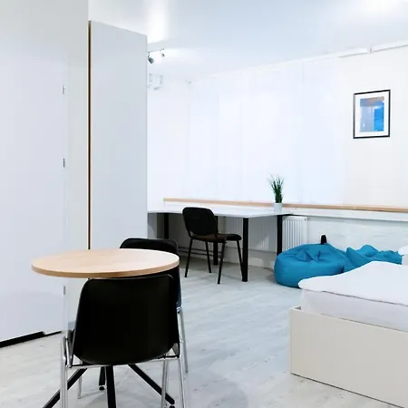 Hotel apartamentowy Youthments - Student