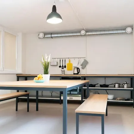 Youthments - Student Hotel apartamentowy