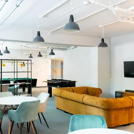 Youthments - Student Aparthotel
