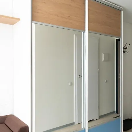 Youthments - Student Aparthotel *