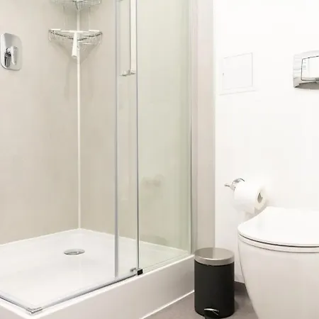 Youthments - Student Aparthotel