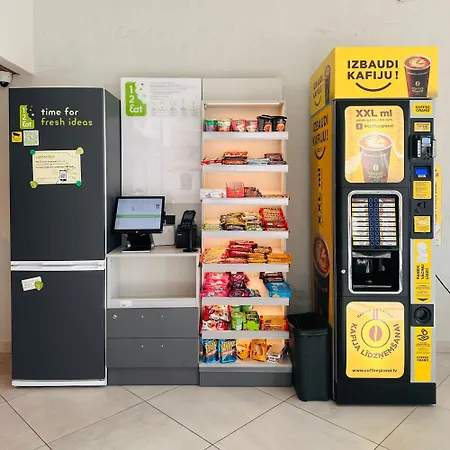 Youthments - Student 公寓式酒店