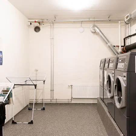 Aparthotel Youthments - Student 3*