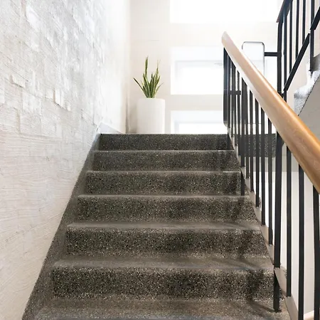 Youthments - Student Aparthotel Riga