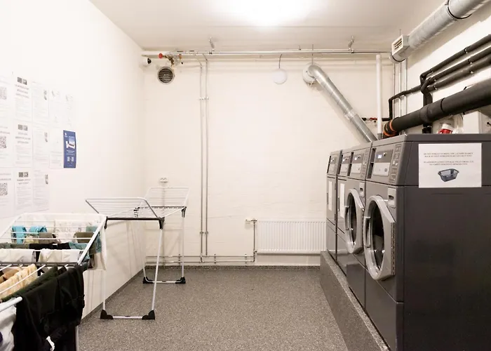 Aparthotel Youthments - Student 3*